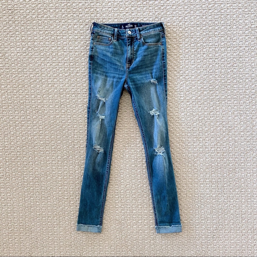 (NWOT) HOLLISTER HIGH-RISE SUPER SKINNY JEANS
